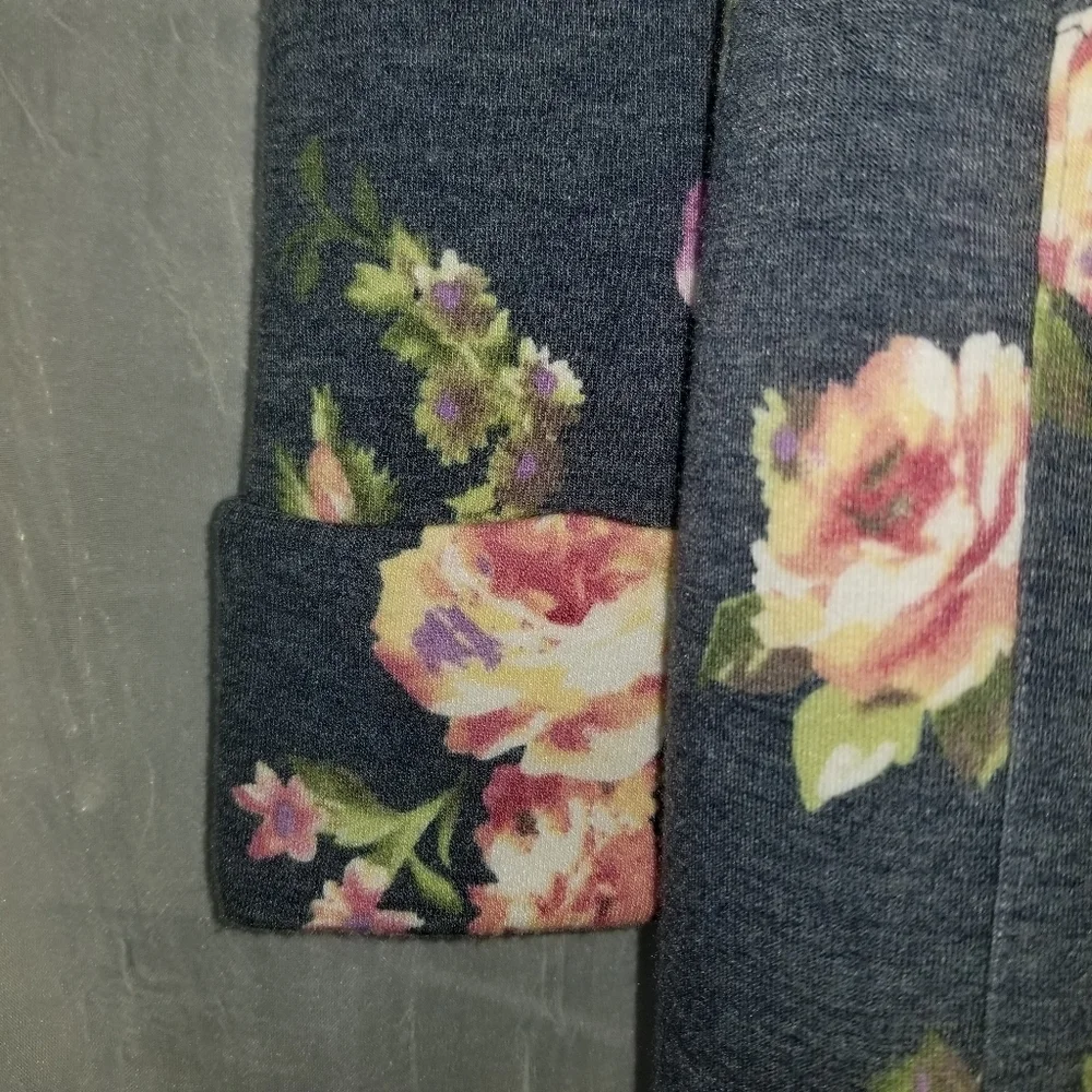 Agnes & Dora button down floral cardigan